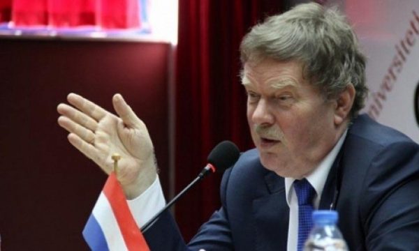 Ish-ambasadori holandez në Kosovë për referendumin: QUINT-i duhet ta duartrokasë Qeverinë e Kosovës